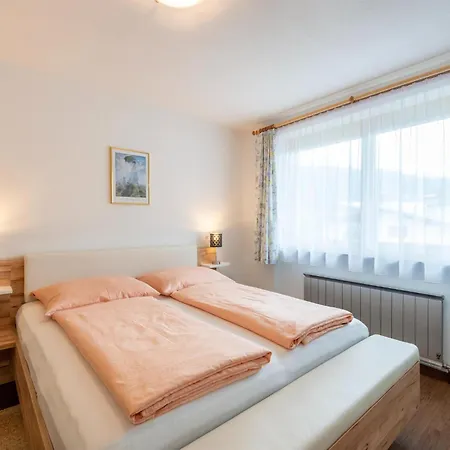 Apartamento Apartment In Fuegen Near Spieljochbahn, Cleaning Included