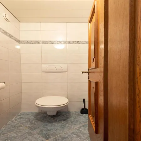 Apartment In Fuegen Near Spieljochbahn, Cleaning Included
