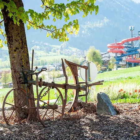 Apartment In Fuegen Near Spieljochbahn, Cleaning Included *